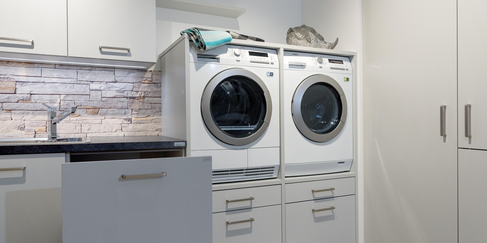 Unsere Leistungen rund um Hausgeräte Unsere Leistungen rund um Hausgeräte